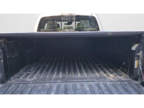 Used 2019 Toyota Tacoma SR5 image 23