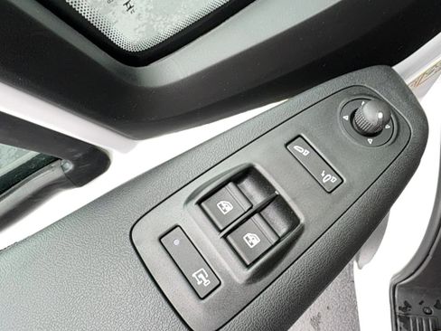 New 2026 RAM ProMaster 2500 w/ Quick Order Package 22G SLT image 14