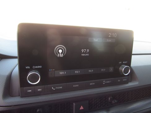 Used 2024 Honda CR-V Sport image 19