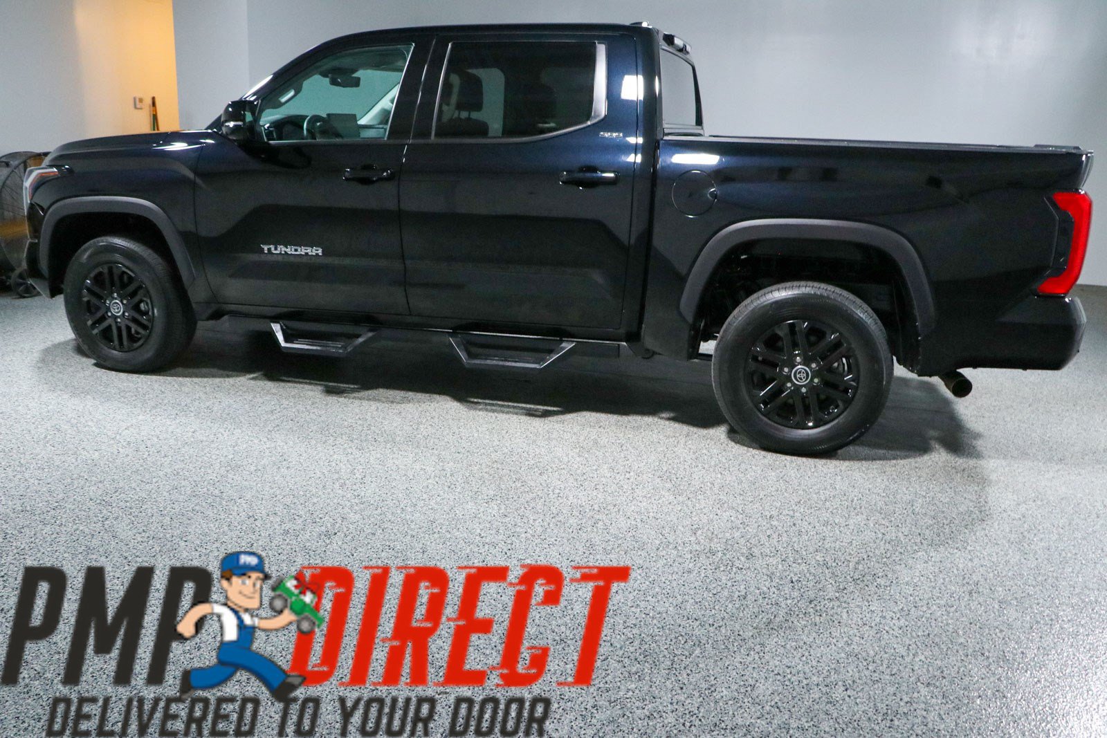 Used 2023 Toyota Tundra SR5 w/ Advanced Technology Package AWD/4WD image 10