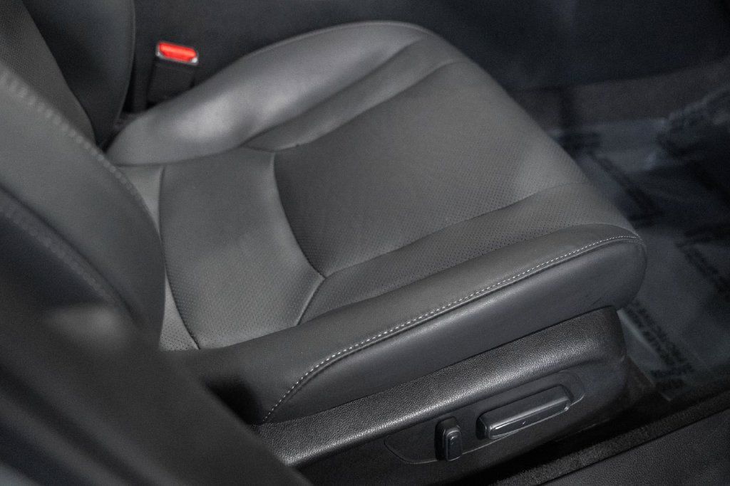 Used 2025 Honda Accord Sport image 25