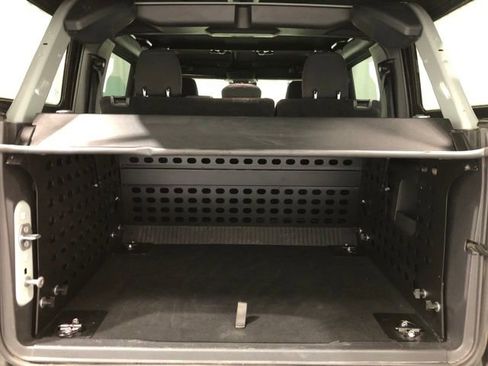 Used 2022 Ford Bronco Wildtrak image 12