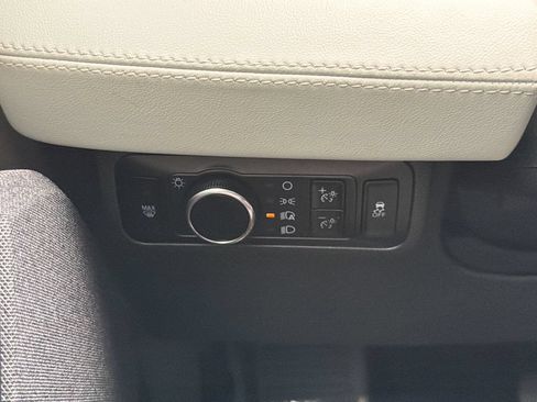 Certified 2023 Ford Mustang Mach-E Premium AWD/4WD image 27