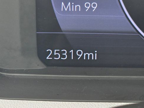 Certified 2023 Chevrolet Bolt EUV Premier image 7