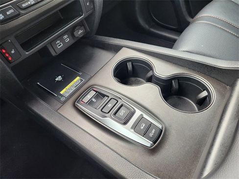 Certified 2024 Honda Passport TrailSport image 17