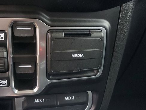 Certified 2023 Jeep Wrangler Sahara image 32