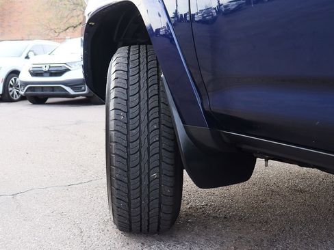 Used 2017 Toyota 4Runner SR5 image 6