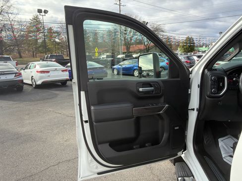 Used 2021 Chevrolet Silverado 1500 LTZ w/ Technology Package image 18