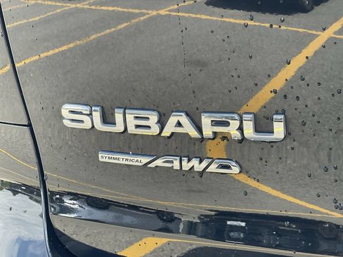Used 2025 Subaru Ascent Premium AWD/4WD image 7