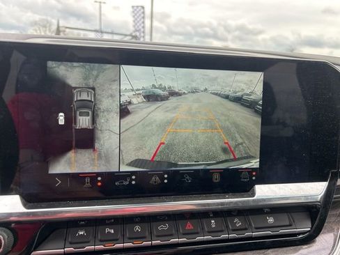 Used 2025 Chevrolet Silverado 1500 LTZ w/ LTZ Premium Package image 23