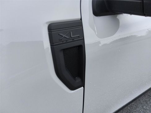 New 2026 Ford Maverick XL FWD image 10