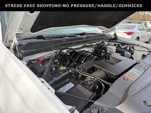 Used 2017 GMC Sierra 1500 SLE w/ SLE Preferred Package image 9