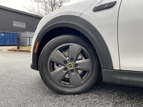 Certified 2024 MINI Cooper SE image 17