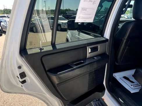 Used 2017 Ford Expedition XLT w/ Equipment Group 201A image 12