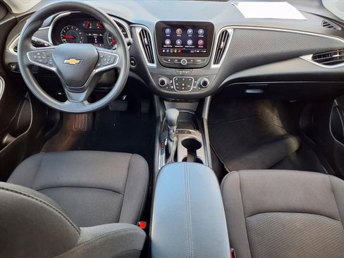 Used 2024 Chevrolet Malibu LT image 9