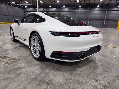 Used 2020 Porsche 911 Carrera w/ Sport Chrono Package RWD image 11