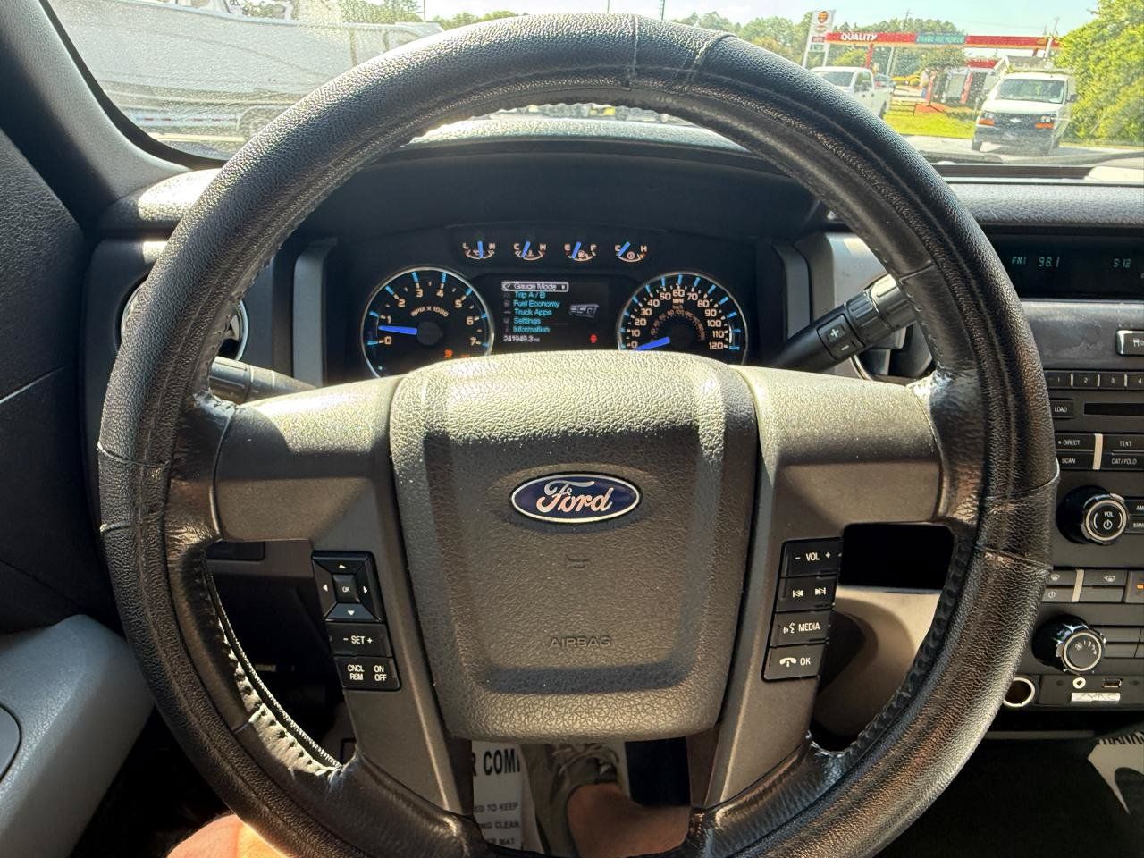 Used 2011 Ford F150 XLT w/ XLT Chrome Pkg RWD image 20