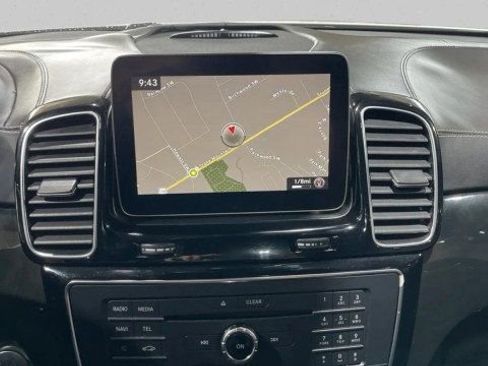 Used 2017 Mercedes-Benz GLE 63 AMG 4MATIC image 16