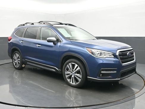 Used 2019 Subaru Ascent Touring image 7