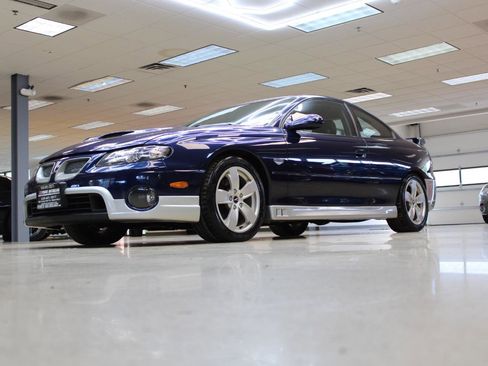 Used 2005 Pontiac GTO RWD image 3