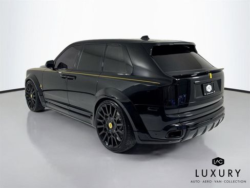 Used 2020 Rolls-Royce Cullinan image 7