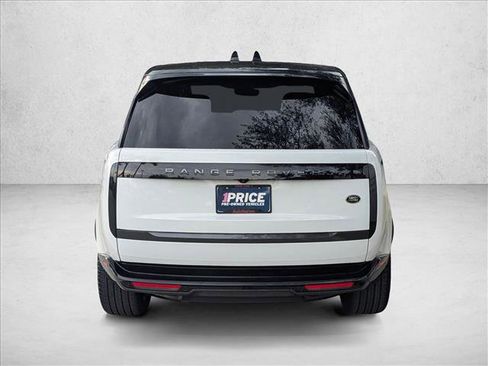 Used 2023 Land Rover Range Rover SE image 7