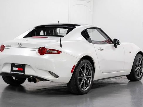 Used 2018 MAZDA MX-5 Miata RF Grand Touring RWD image 11