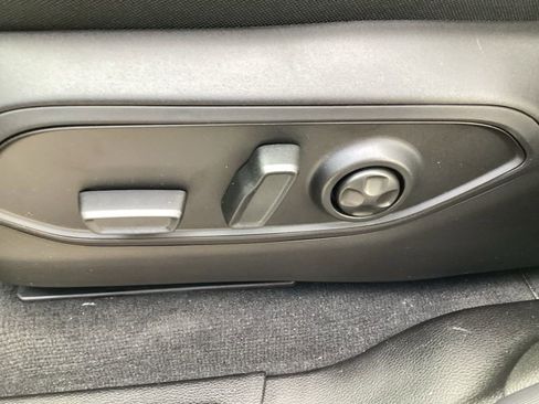 New 2025 Jeep Grand Cherokee Laredo image 25