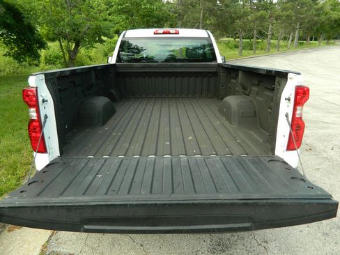 Used 2019 Chevrolet Silverado 1500 W/T w/ Trailering Package RWD image 8