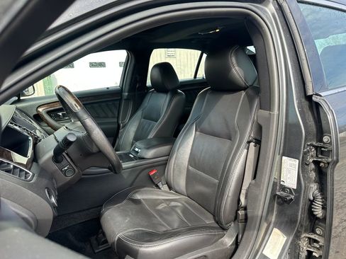 Used 2016 Ford Taurus Limited w/ Equipment Group 301A image 20