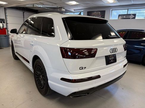 Used 2019 Audi Q7 3.0T Premium Plus w/ Premium Plus Package AWD/4WD image 4