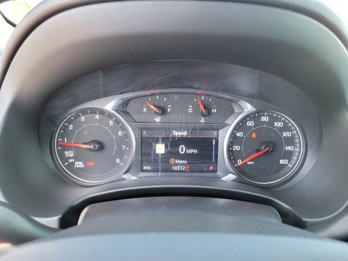 Used 2024 GMC Terrain AT4 w/ Infotainment Package II AWD/4WD image 24