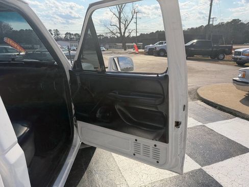 Used 1994 Ford F150 2WD Regular Cab image 13