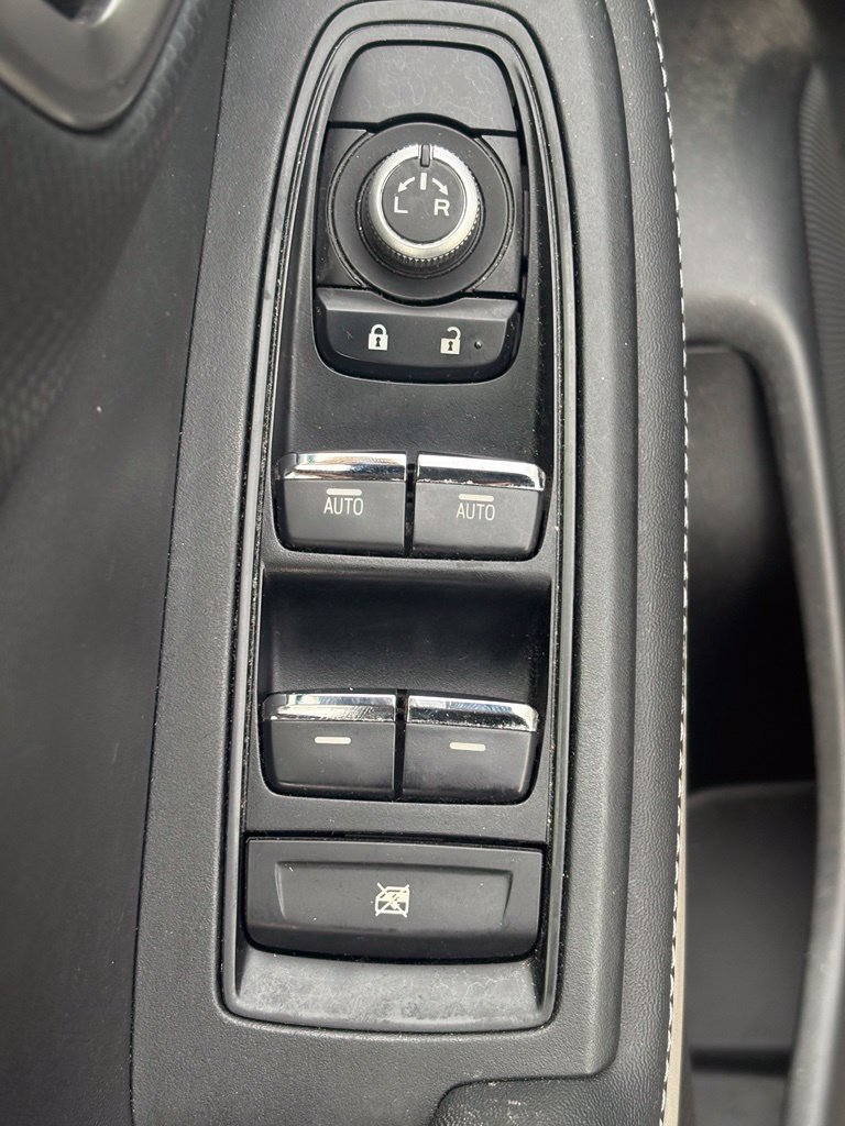 Used 2022 Subaru Forester Limited AWD/4WD image 9