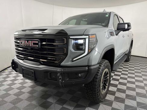 Certified 2024 GMC Sierra 1500 AT4X image 3