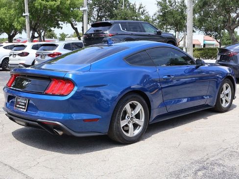 Used 2022 Ford Mustang Coupe RWD image 8