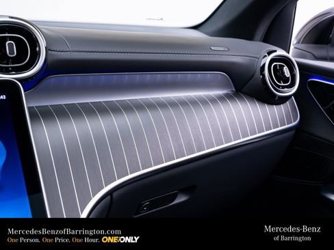 New 2026 Mercedes-Benz GLC 300 4MATIC image 30
