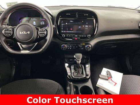 Used 2025 Kia Soul GT-Line FWD image 2