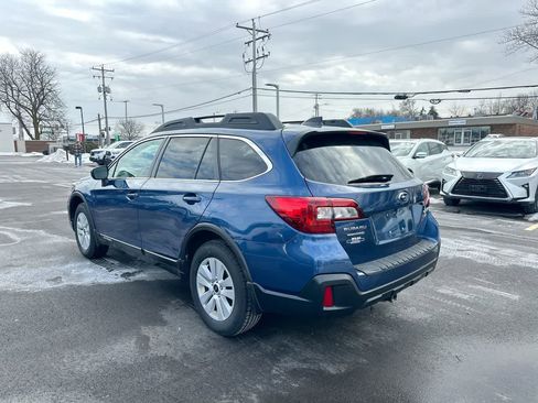 Used 2019 Subaru Outback 2.5i Premium w/ Popular Package #2 image 11