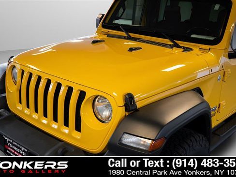 Used 2018 Jeep Wrangler Unlimited Sport S AWD/4WD image 51
