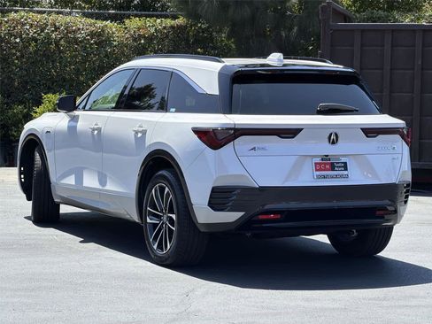 Used 2024 Acura ZDX A-Spec AWD/4WD image 5