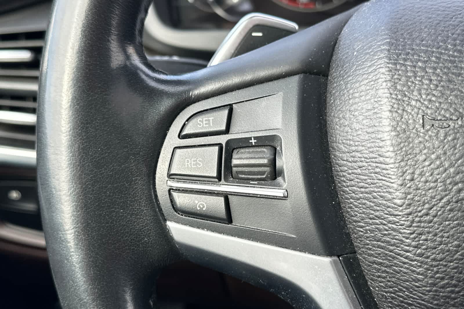Used 2018 BMW X5 xDrive40e AWD/4WD image 30