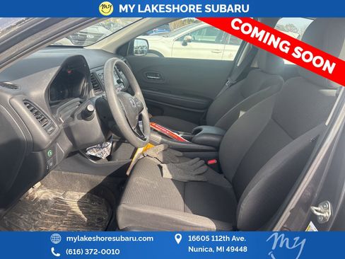 Used 2019 Honda HR-V LX image 10
