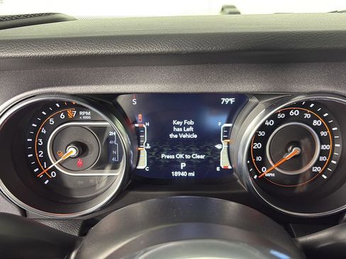 Used 2023 Jeep Gladiator Mojave w/ LED Lighting Group image 40