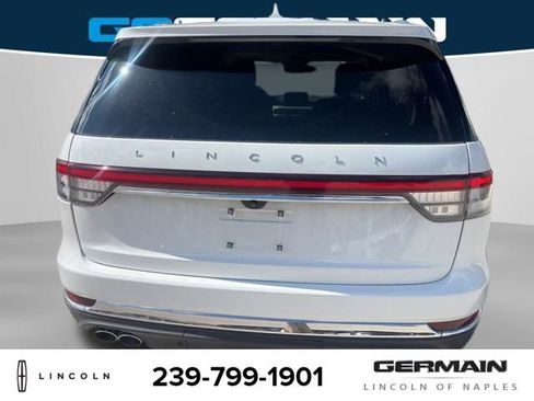 Used 2024 Lincoln Aviator 2WD w/ Premium Package image 6