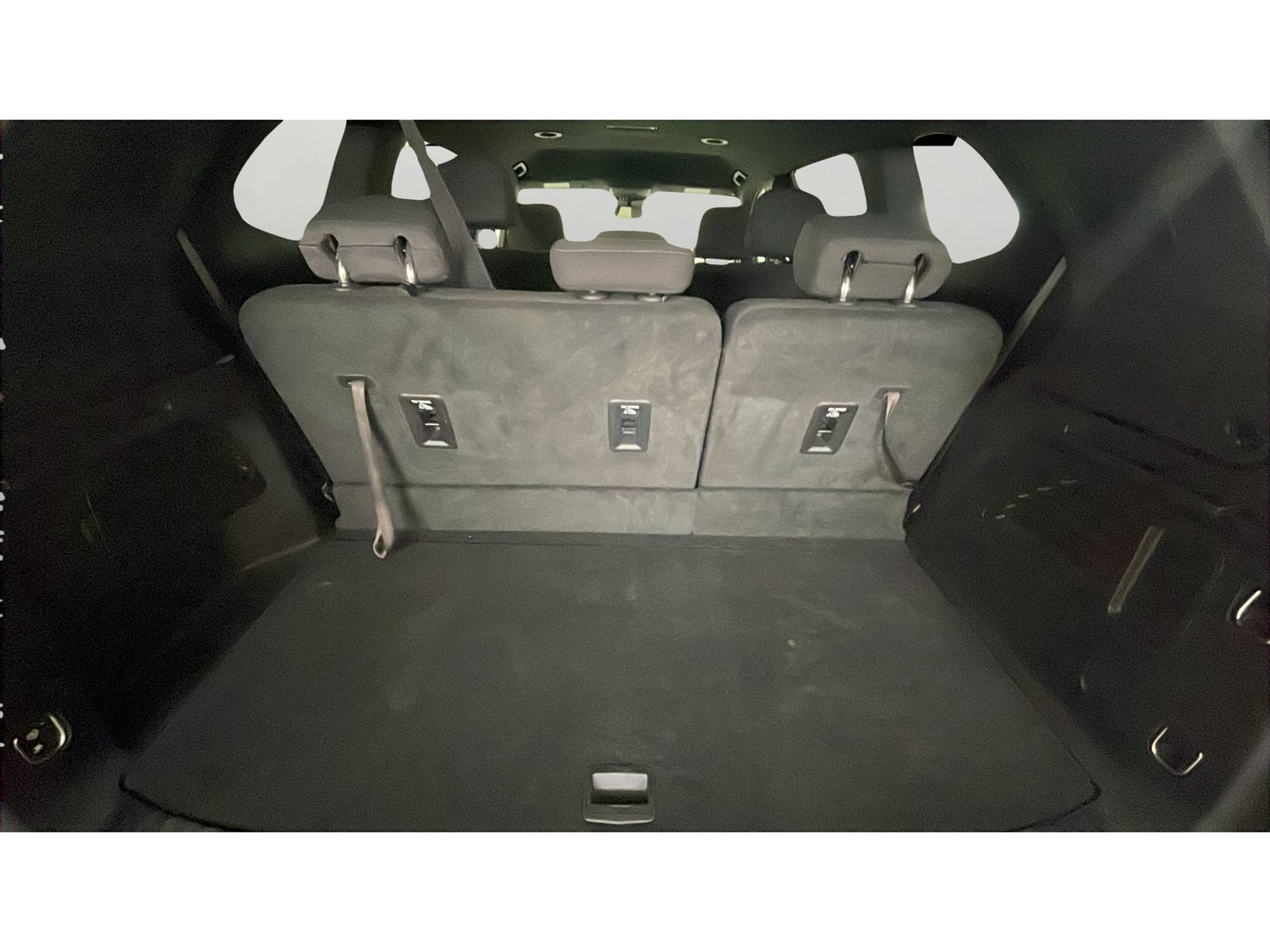 Used 2025 GMC Acadia Elevation AWD/4WD image 16