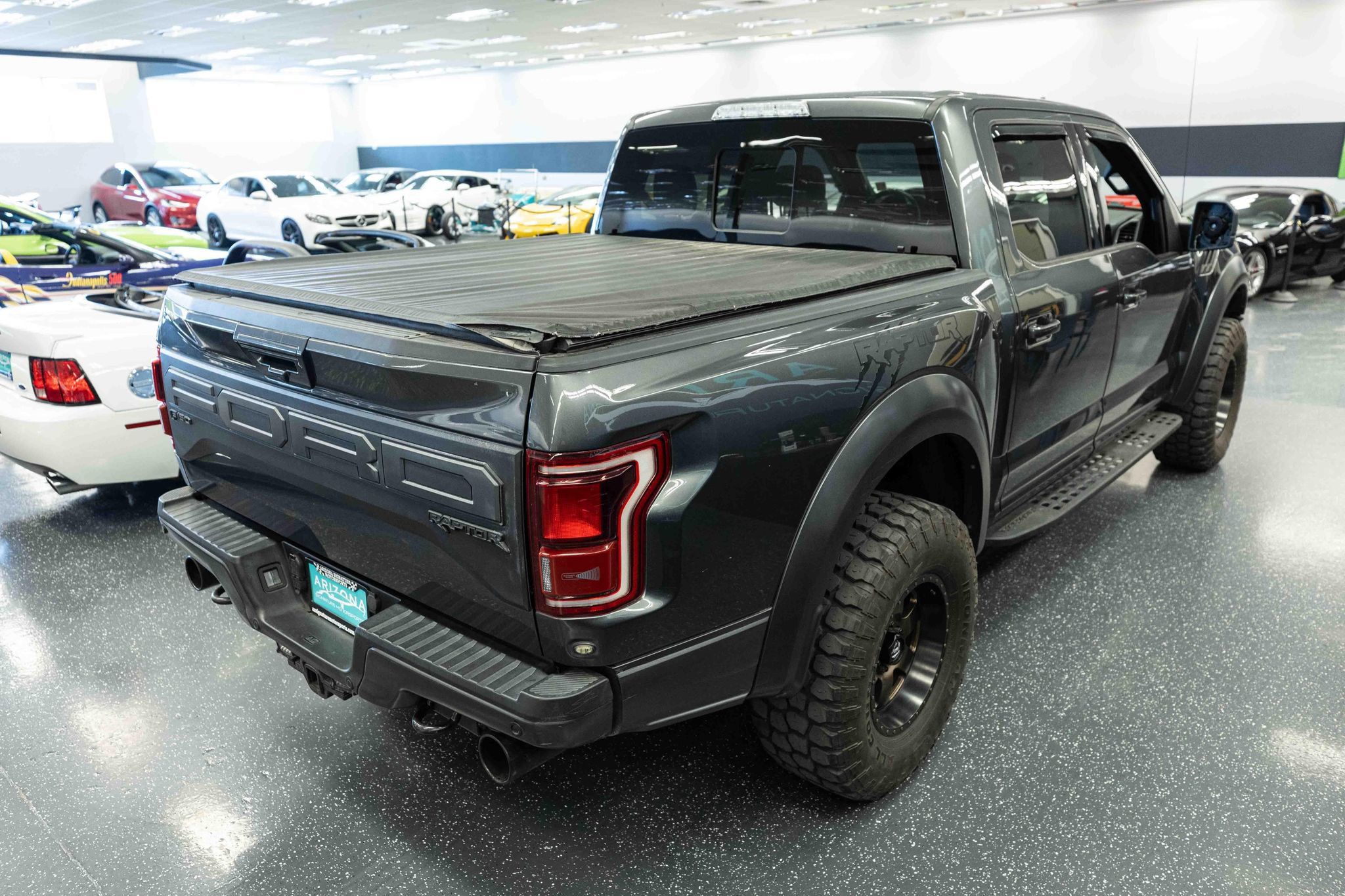 Used 2019 Ford F150 Raptor w/ Equipment Group 802A Luxury AWD/4WD image 6