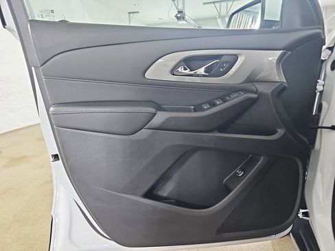 Certified 2023 Chevrolet Traverse LT AWD/4WD image 33