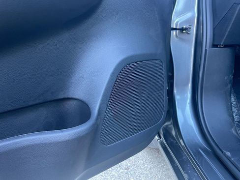 Certified 2025 Nissan Versa SR w/ Trunk Package image 15