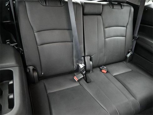 Used 2022 Honda Pilot Touring image 43